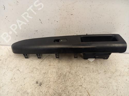 Used Right front window switch Right front window switch KIA SOUL I (AM) 1.6 CRDi 128 (126 hp) 24322886 24322886