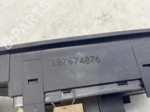 Used Switch Switch AUDI A1 Sportback (8XA, 8XF) 1.2 TFSI (86 hp) 26895751 26895751