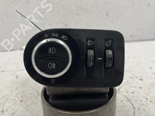 Used Headlight switch OPEL CORSA D (S07) 1.3 CDTI (L08, L68) (75 hp) 23830747
