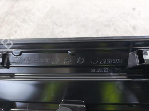 Used Rear center light Rear center light 38029888 38029888