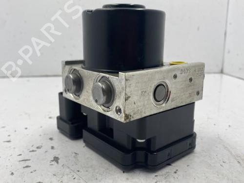 Used ABS pump ABS pump RENAULT MEGANE III Hatchback (BZ0/1_, B3_) 1.5 dCi (BZ09, BZ0D, BZ1W, BZ29, BZ14) (110 hp) 22814924 22814924