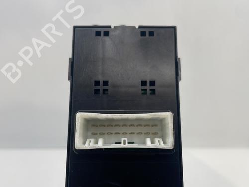 Left front window switch KIA SOUL II (PS) 1.6 GDI | BP32274438I27 - Image 4