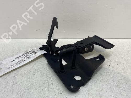 Used Hood lock AUDI R8 (422, 423) 5.2 FSI quattro (525 hp) 30162544