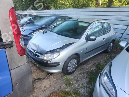 Fuse box PEUGEOT 206 Hatchback (2A/C) 1.4 i | BP22841256E1 