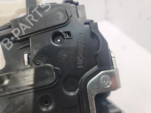Used Front left lock Front left lock 25700677 25700677