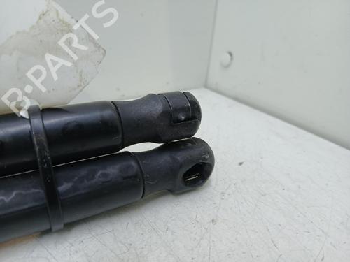 tailgate-lift-support-skoda-yeti-5l-2009-2010-2011-2012-2013-2014-2015-2016-2017-36652820 main image