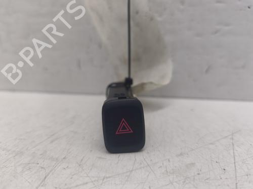 Used Warning switch VOLVO V60 I (155) D3 / D4 (163 hp) 31034853