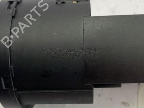 Used Headlight switch Headlight switch VW POLO IV (9N_, 9A_) 1.4 TDI (70 hp) 22838246 22838246