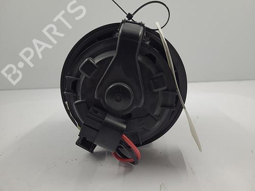 Used Heater blower motor Heater blower motor CITROËN C3 III (SX) 1.5 BlueHDi 100 (SXYHYP, SXYHTU) (102 hp) 22819563 22819563