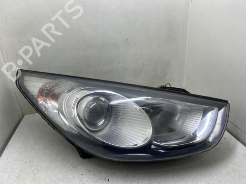 Used Right headlight Right headlight HYUNDAI ix35 (LM, EL, ELH) 2.0 CRDi 4WD (136 hp) 40609287 40609287