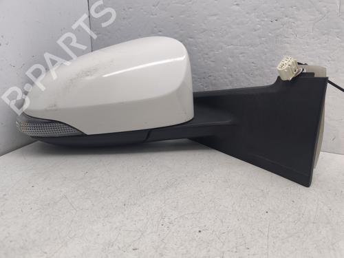 Retrovisor derecho TOYOTA YARIS (_P13_) 1.0 (KSP130_, KSP130) (69 hp) 32360152