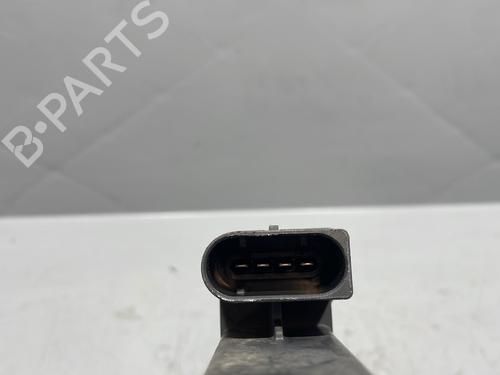 Electric handbrake PEUGEOT 308 II (LB_, LP_, LW_, LH_, L3_) 2.0 BlueHDi 150 | BP28384446E5 