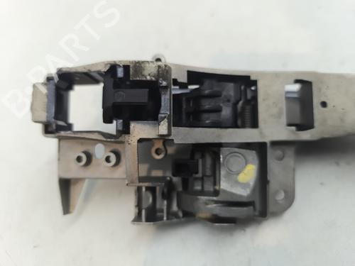 Rear left exterior door handle PEUGEOT 407 (6D_) 2.0 HDi 135 (6DRHRH, 6DRHRE, 6DRHRG, 6DRHRJ) | BP29377364C130 