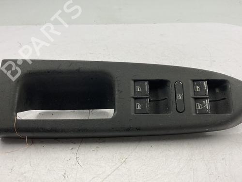 Used Switch Switch VW TOURAN (1T1, 1T2) 1.9 TDI (105 hp) 22817223 22817223