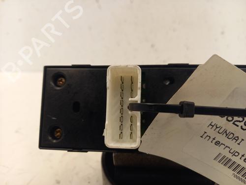 Used Switch Switch HYUNDAI SANTA FÉ II (CM) 2.2 CRDi GLS 4x4 (150 hp) 23830349 23830349