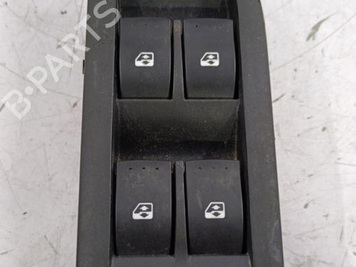 Used Switch RENAULT LAGUNA II Grandtour (KG0/1_) 1.9 dCi (KG1A, KG1W, KG0G) (110 hp) 22820538