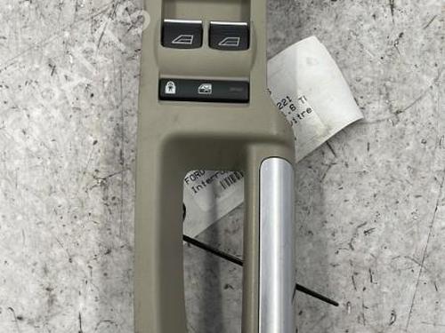 Used Switch Switch FORD C-MAX II (DXA/CB7, DXA/CEU) 1.6 TDCi (115 hp) 22834020 22834020