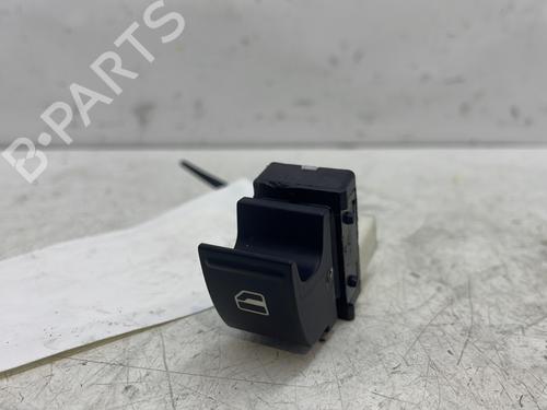 Used Right front window switch SKODA ROOMSTER (5J7) 1.6 TDI (90 hp) 29894318
