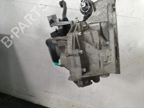 Used Gearbox Gearbox RENAULT TWINGO III (BCM_, BCA_) 0.9 TCe 90 (BCM9, BCM2) (90 hp) 26584748 26584748