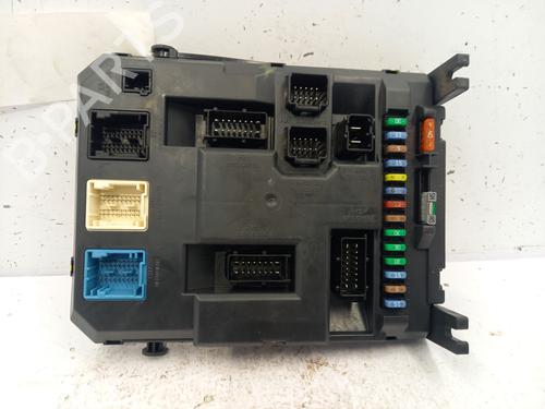Used Fuse box Fuse box CITROËN C3 II (SC_) 1.4 VTi 95 (95 hp) 25146954 25146954