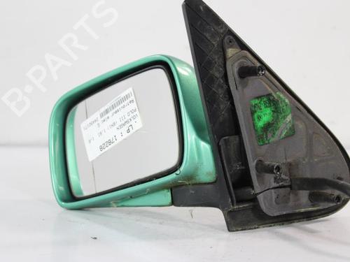 Left mirror VW POLO III (6N1) 75 1.6 | BP22813125C26 