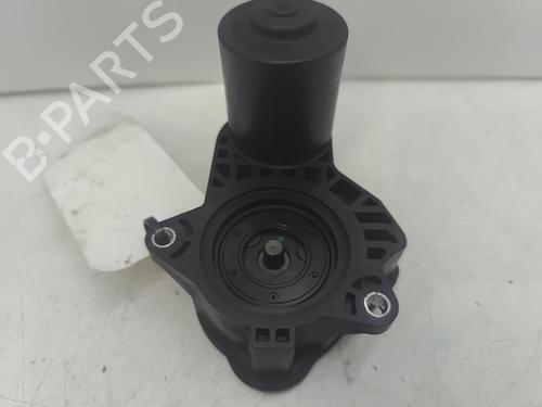 Used Electric handbrake Electric handbrake TESLA MODEL Y (5YJY) Long Range All-wheel Drive (514 hp) 31581408 31581408