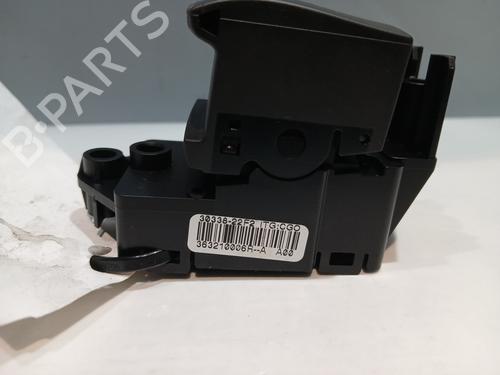 Used Switch Switch RENAULT MEGANE III Hatchback (BZ0/1_, B3_) 1.6 dCi (BZ00, BZ12, BZ13) (130 hp) 30701159 30701159