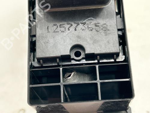 Used Left front window switch Left front window switch CITROËN C4 AIRCROSS [2010-2026] 35886818 35886818