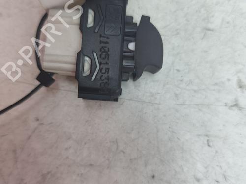 Right front window switch PEUGEOT 208 I (CA_, CC_) 1.2 VTI 82 | BP28117985I26