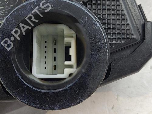 Used Front right lock TOYOTA COROLLA (_E12_) 2.0 D-4D (CDE120R, CDE120L_) (116 hp) 22822139