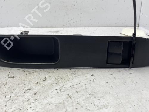 Used Switch NISSAN MICRA III (K12) 1.2 16V (80 hp) 22843544