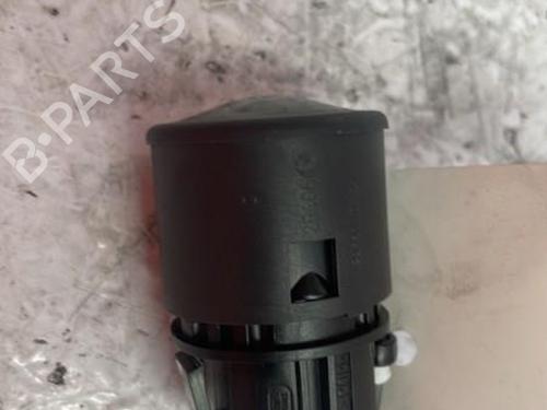 Used Switch Switch RENAULT SCÉNIC II (JM0/1_) 1.9 dCi (JM14) (131 hp) 22838957 22838957