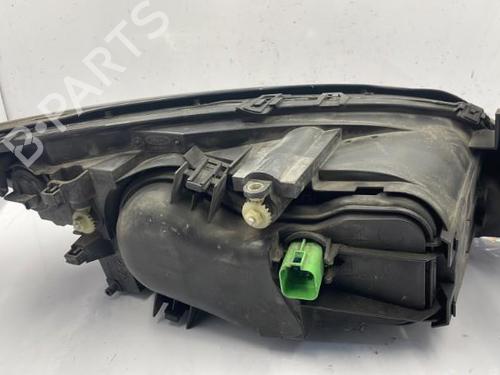 Left headlight FORD MONDEO III (B5Y) 2.0 TDCi | BP22833374C28 