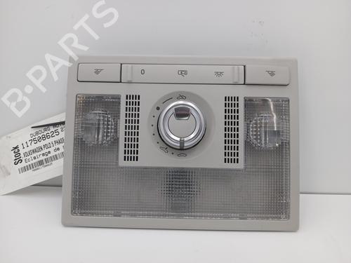 Plafonnier VW POLO V (6R1, 6C1) 1.4 TDI (90 hp) 30819011