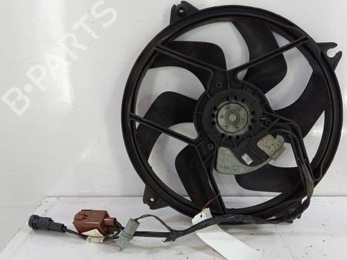Used Radiator fan Radiator fan PEUGEOT 407 (6D_) 2.0 HDi 135 (6DRHRH, 6DRHRE, 6DRHRG, 6DRHRJ) (136 hp) 22816627 22816627