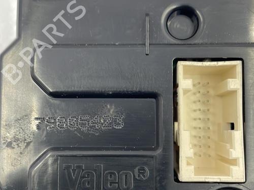 Used Climate control Climate control NISSAN NOTE (E11, NE11) 1.6 (110 hp) 22831101 22831101