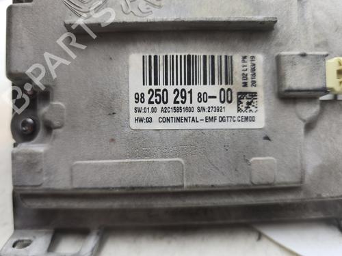 Multifunctionele display PEUGEOT 208 I (CA_, CC_) 1.2 VTI 82 | BP29619524C48