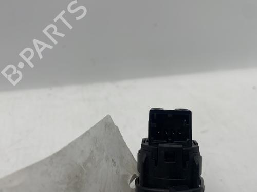 Used Switch Switch VW GOLF SPORTSVAN VII (AM1, AN1) 1.6 TDI (110 hp) 32313809 32313809