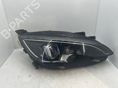 Højre forlygte Højre forlygte PEUGEOT 308 II (LB_, LP_, LW_, LH_, L3_) 1.2 THP 130 (131 hp) 39743040 39743040