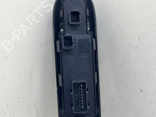 Left front window switch PEUGEOT 5008 (0U_, 0E_) 1.6 BlueHDi 120 | BP38327088I27 - Image 3
