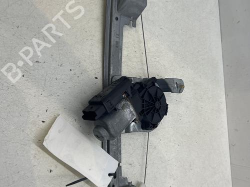 Rudehejsemekanisme venstre bagtil Rudehejsemekanisme venstre bagtil RENAULT SCÉNIC II (JM0/1_) 1.9 dCi (JM0G, JM12, JM1G, JM2C) (120 hp) 35886622 35886622