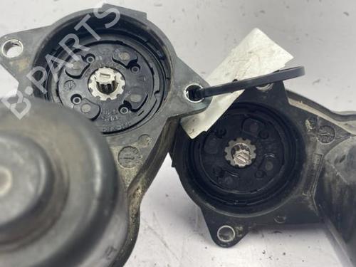 Used Electric handbrake NISSAN X-TRAIL III (T32_, T32R, T32RR) 1.6 dCi (T32) (130 hp) 22839945