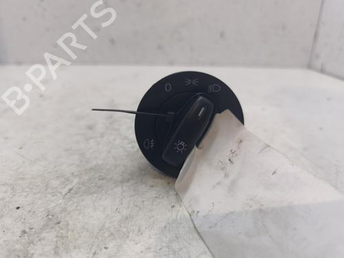 Used Headlight switch VW GOLF VI (5K1) 1.6 TDI (105 hp) 26689079
