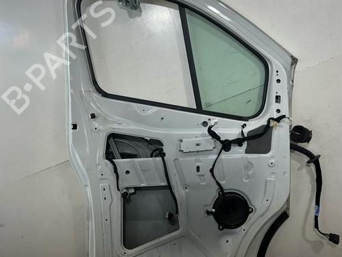 Used Left front door Left front door 38008797 38008797