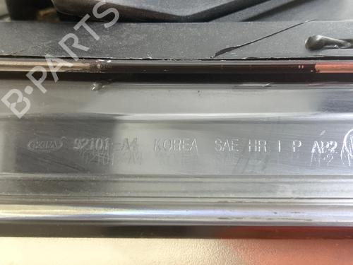 Left headlight KIA CARENS IV 1.7 CRDi | BP40609393C28 - Image 3