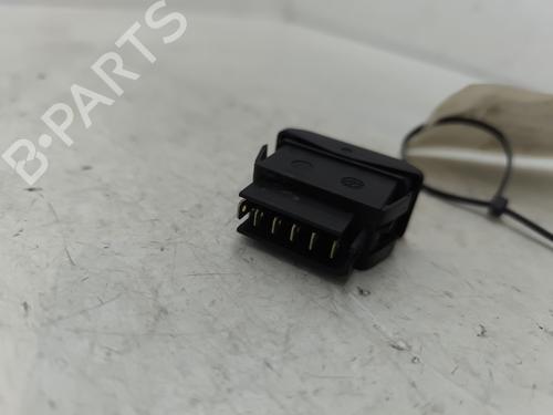 Used Left front window switch Left front window switch RENAULT CLIO I (B/C57_, 5/357_) 1.4 (80 hp) 32268084 32268084