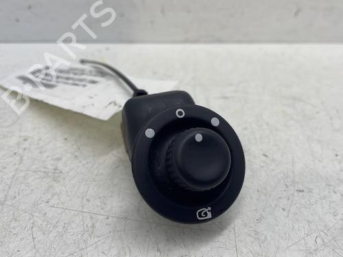Used Mirror switch RENAULT ESPACE IV (JK0/1_) 2.0 dCi (JK01, JK02, JK1J, JK1K, JK1H) (150 hp) 31591786