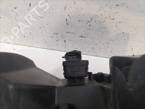 Used Left headlight Left headlight RENAULT MASTER II Bus (JD) 2.2 dCI 90 (JD0G, JD0N, JD1N) (90 hp) 28328359 28328359