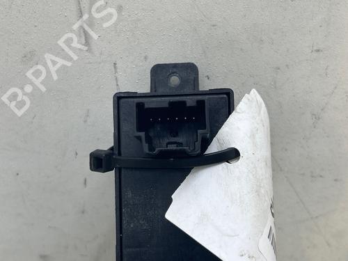 Right rear window switch OPEL ANTARA A (L07) 2.2 CDTi | BP38326496I28 - Image 2