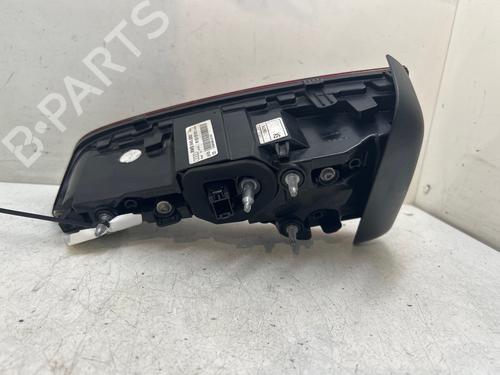 left-tailgate-light-audi-a4-b9-avant-8w5-8wd-2015-38008745 main image